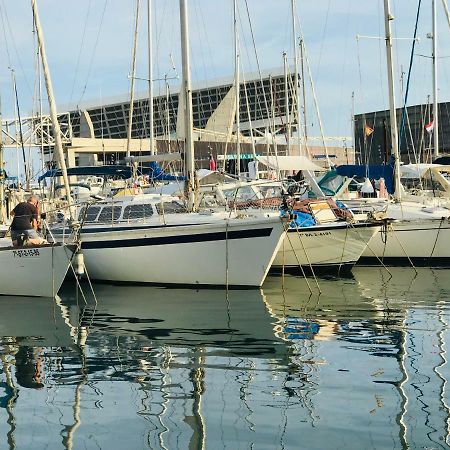 Sleep & Boats Barcelona City Sant Adrià de Besòs Eksteriør billede